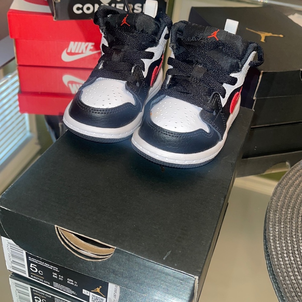 Toddler Jordan 1 Mid